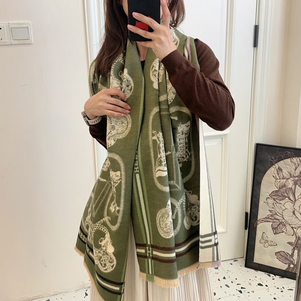 ブランドマフラー正面デザイン